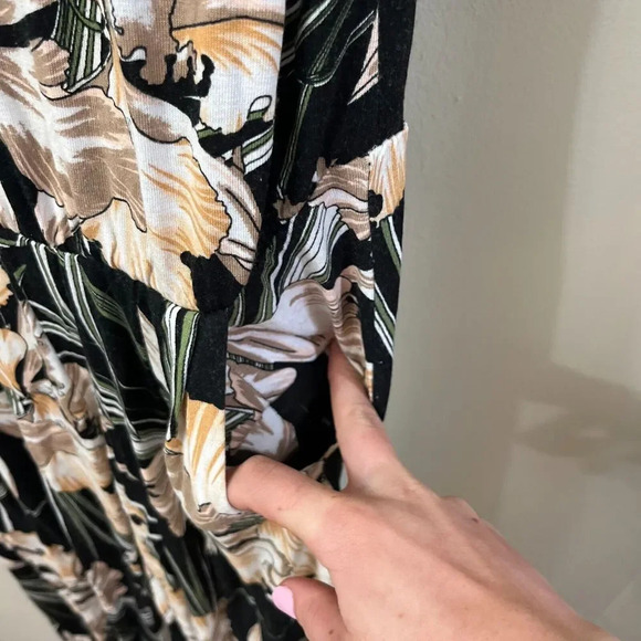 Asos Womens Black Tan Jumpsuit Size 8 Maternity Floral Short Sleeve Keyhole - Picture 6 of 8